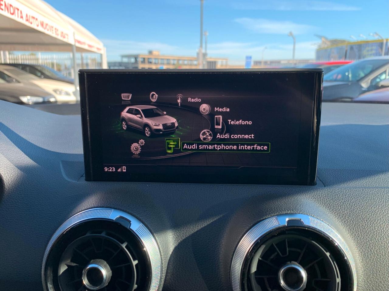 Audi Q2 30 TDI S tronic Identity Black