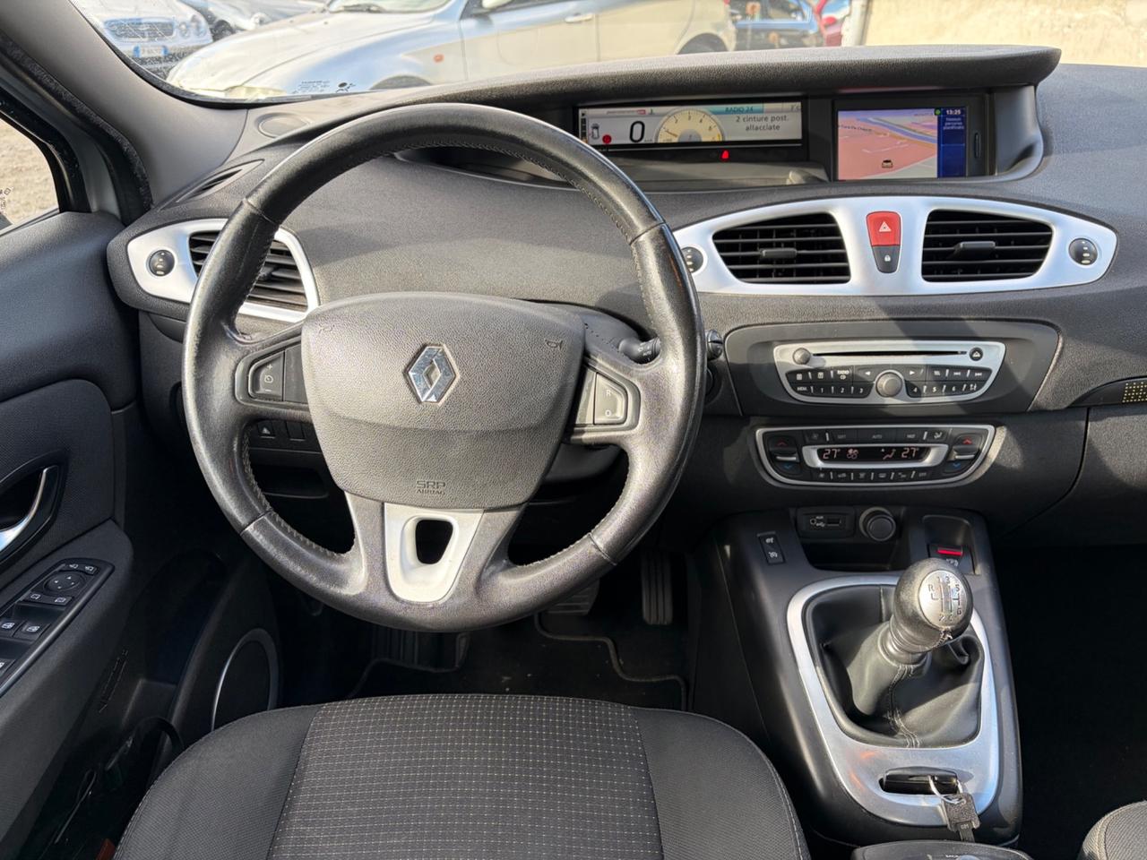 Renault Scenic X-Mod 1.9 dCi 130CV Luxe