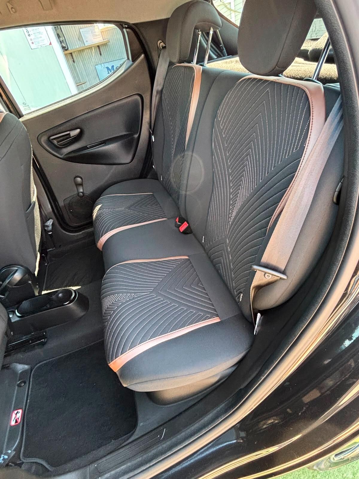 Lancia Ypsilon 1.0 Hybrid/ Benzina