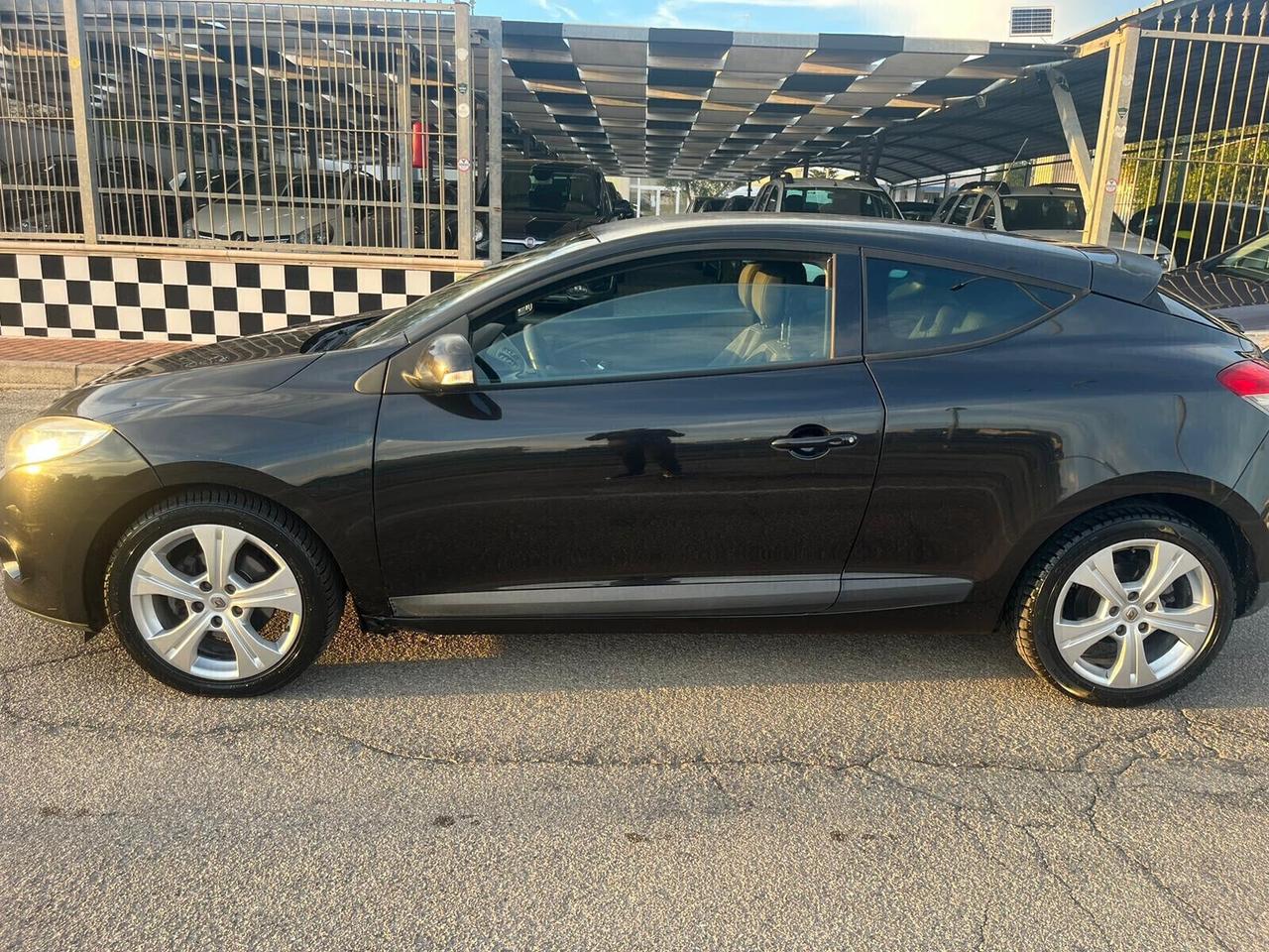 Renault Megane CoupédCi 130CV Luxe Unipro 2009