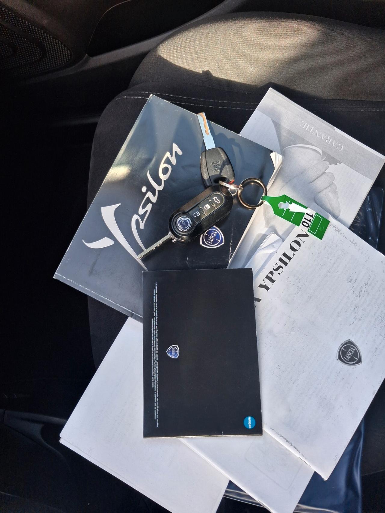 Lancia Ypsilon 1.3 MJT 16V 95 CV 5 porte S&S Platinum