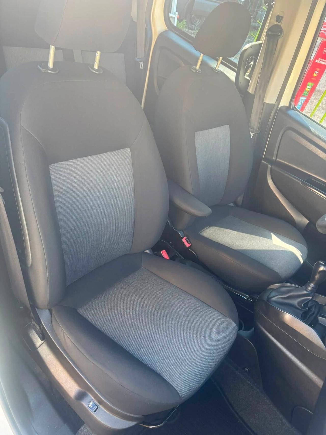 Fiat Doblò 1.3 MJT Autocarro 5 posti