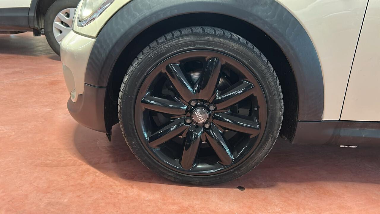 MINI COOPER S CLUBMAN- CAMBIO AUT. Benz.1.6 CV 184 con km 121.216 Garanzia 12 mesi