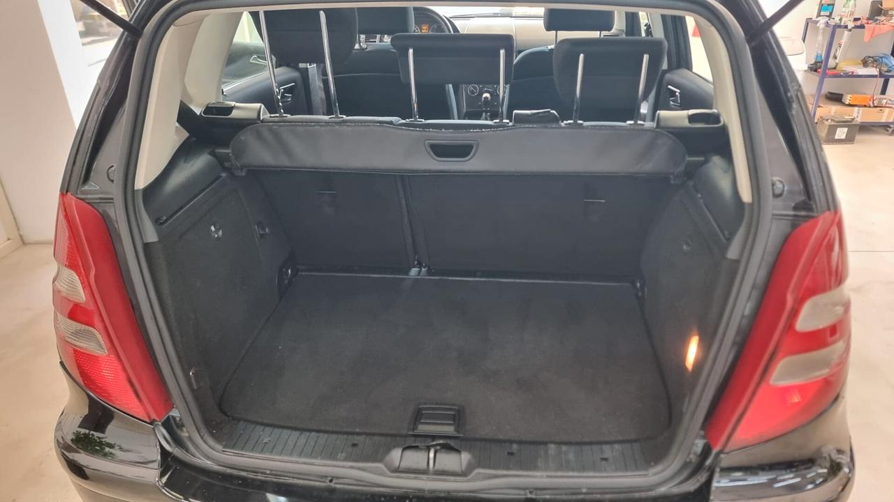 Mercedes-benz A 180 CDI Avantgarde