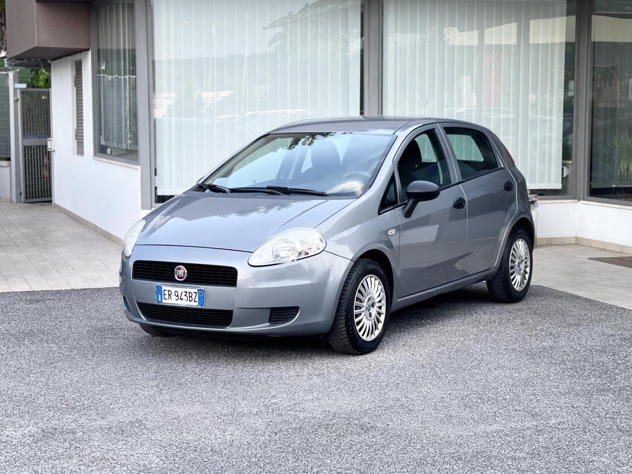 Fiat Punto 1.2 Benzina 69CV E5 Neo - 2013