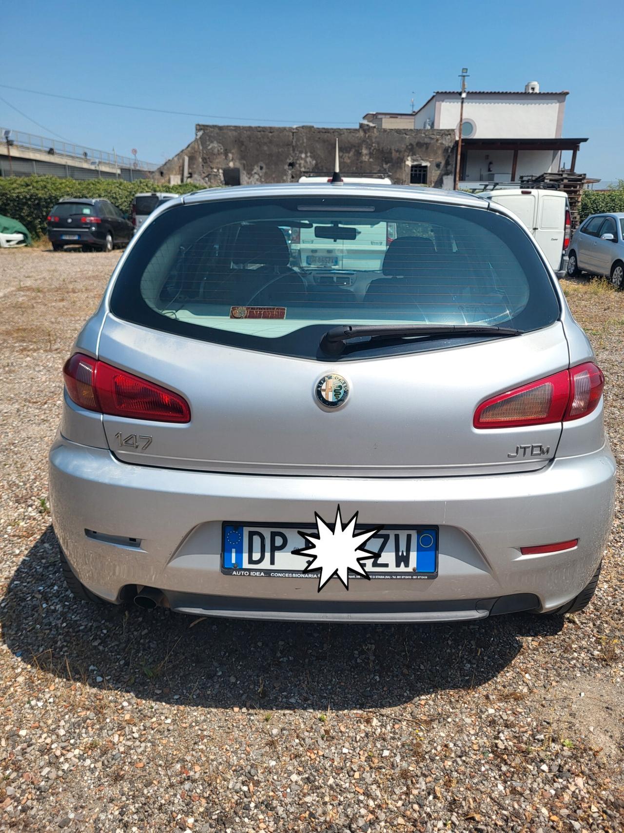 Alfa Romeo 147 1.9 JTD M-JET 16V 5 porte Dist.