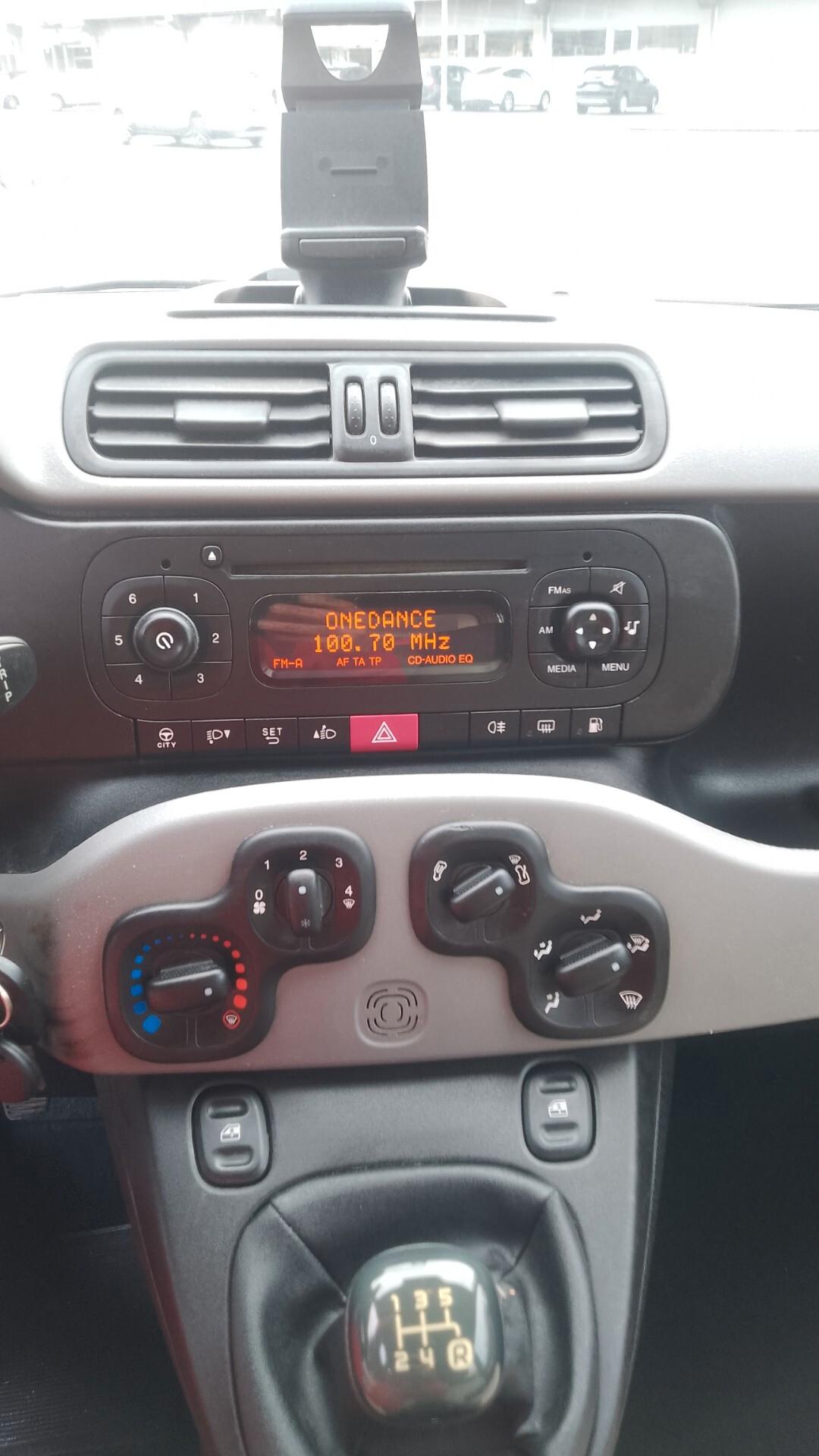 Fiat Panda 0.9 TwinAir Turbo Natural Power Lounge 14