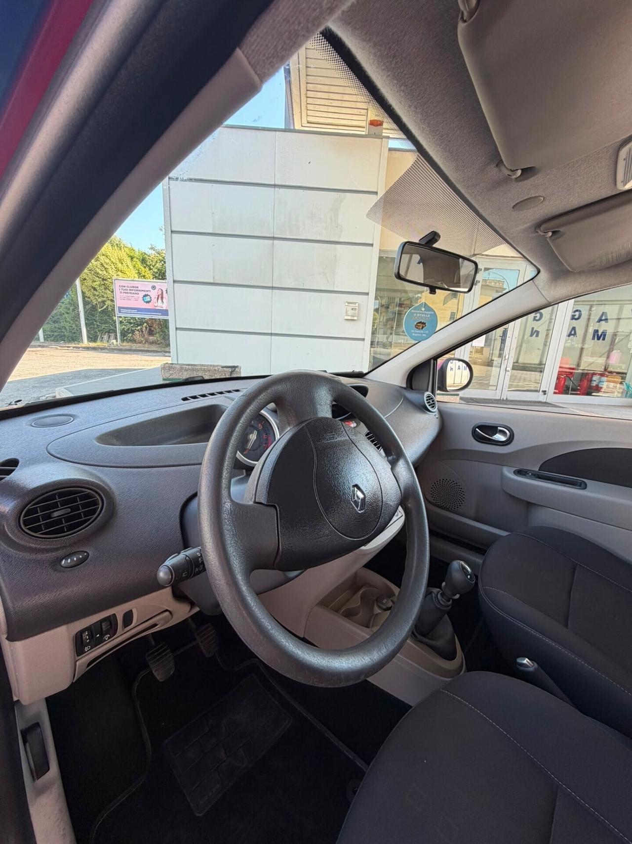 Renault Twingo 1.2 8V Dynamique