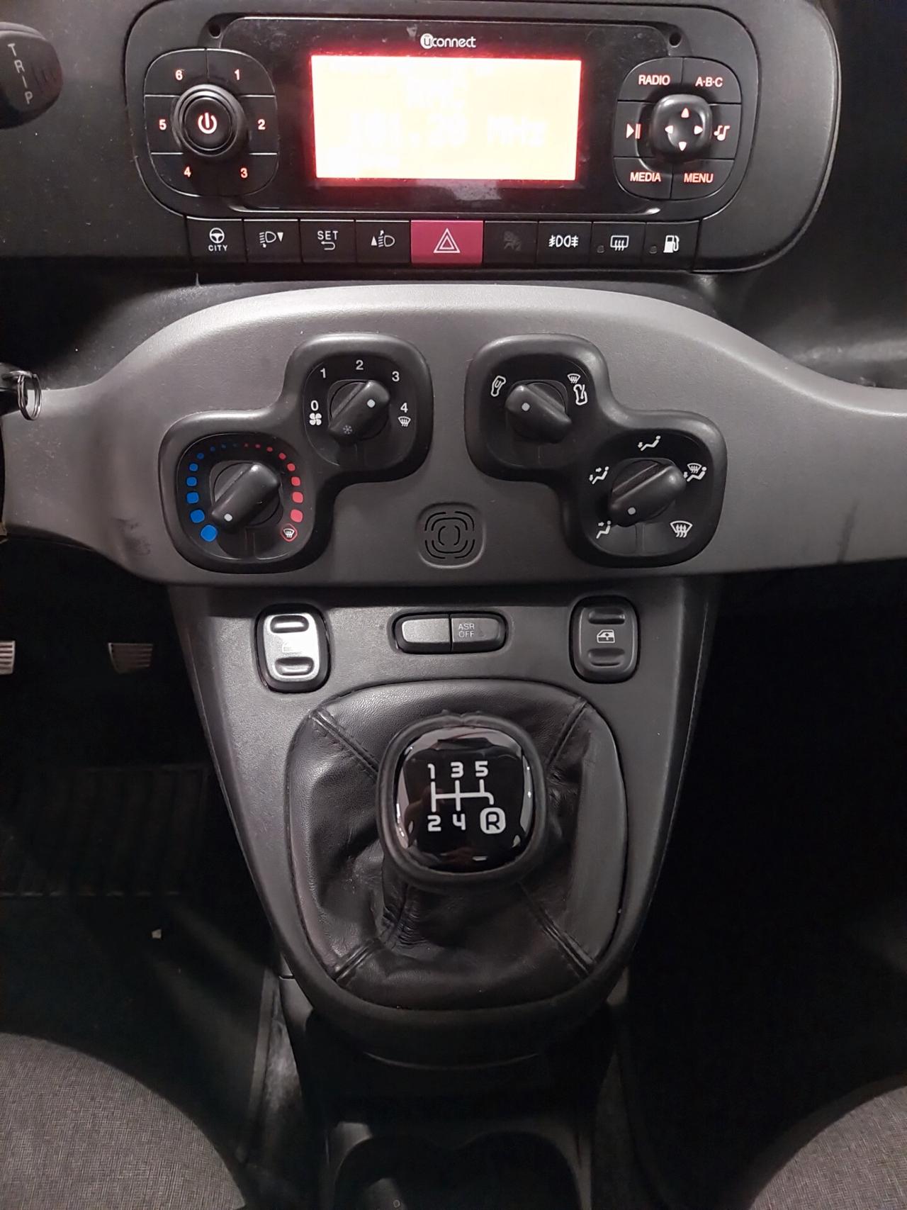Fiat Panda 0.9 TwinAir Turbo Natural Power Lounge , ok neopatentati
