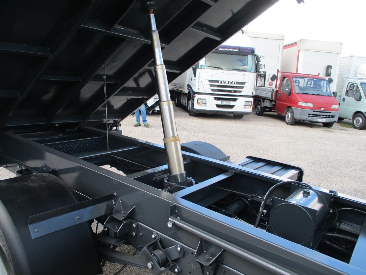 Iveco Daily 35C18 3000 180CV EURO 6 RIBALTABILE TRILA 160000KM