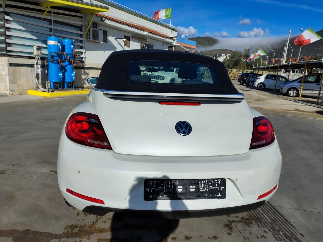 Volkswagen Maggiolino Cabrio 1.6 TDI Design