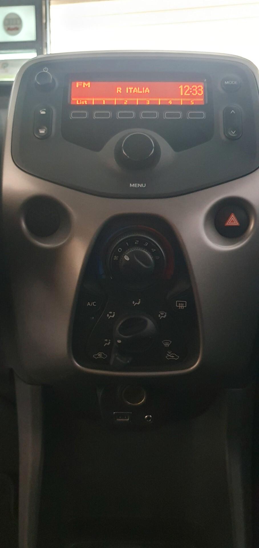 Citroen C1 VTi 68 5 porte Feel