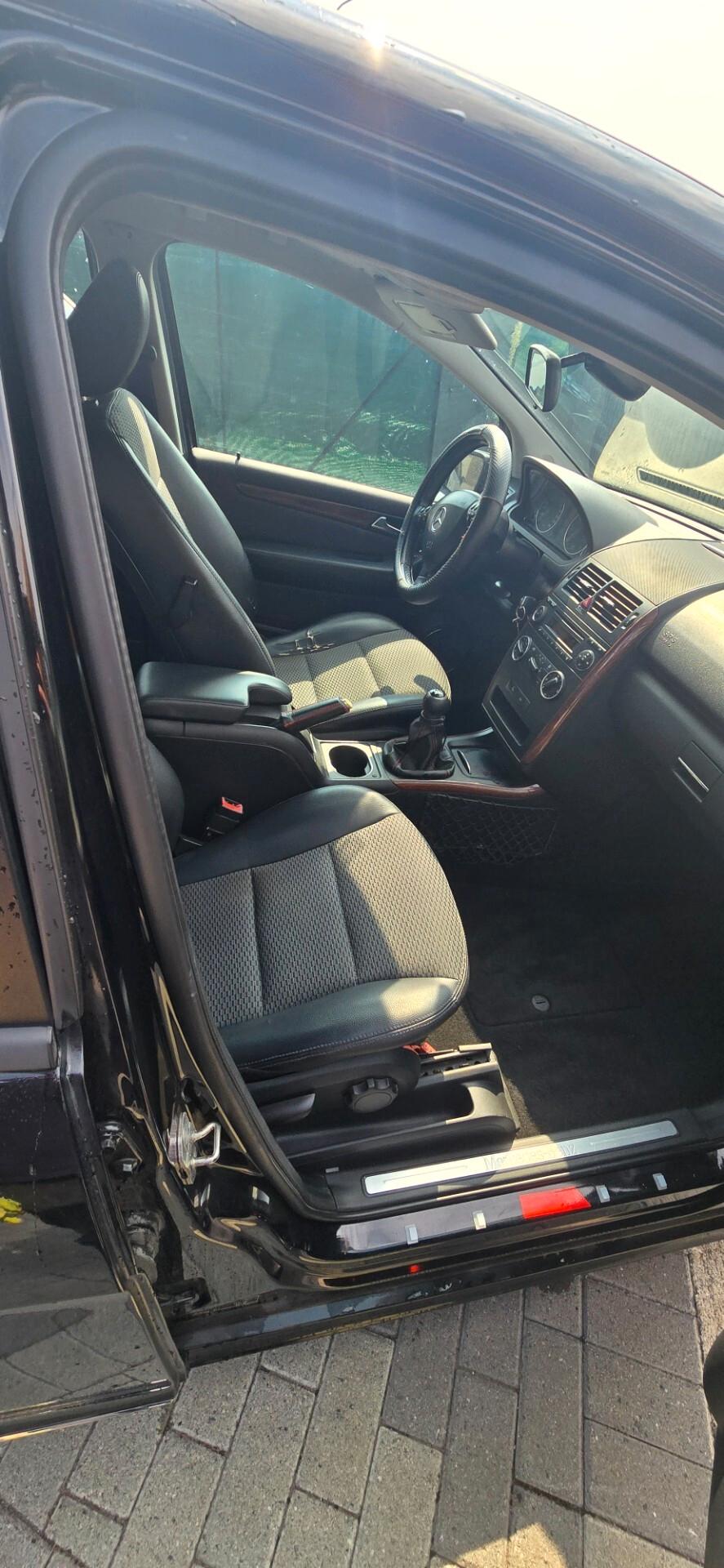 Mercedes-benz A 160 BlueEFFICIENCY anno 2011