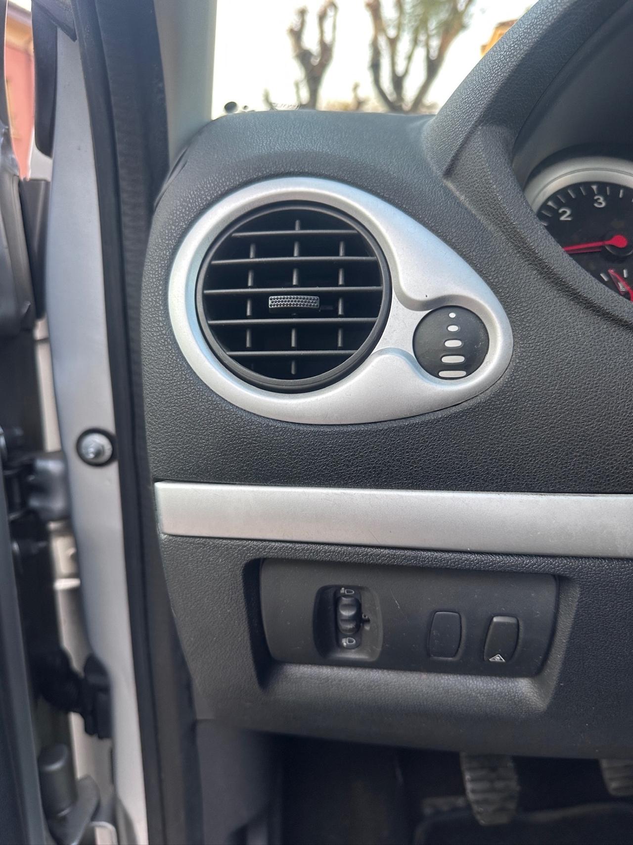 Renault Clio 1.5 dCi 75CV 5 porte Dynamique