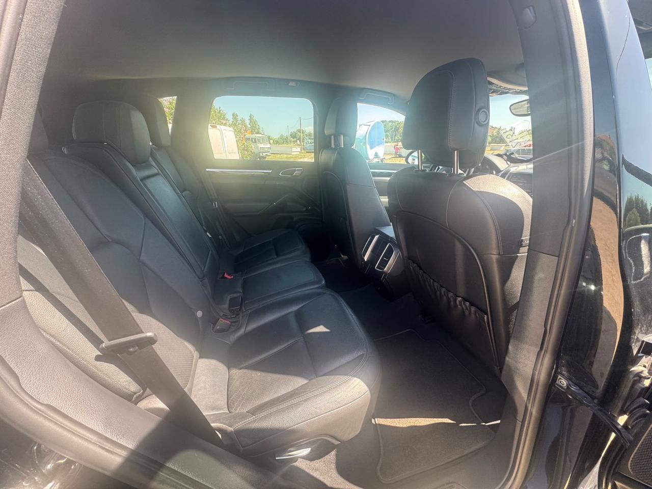 Porsche Cayenne 3.0 Diesel FULL OPTIONAL