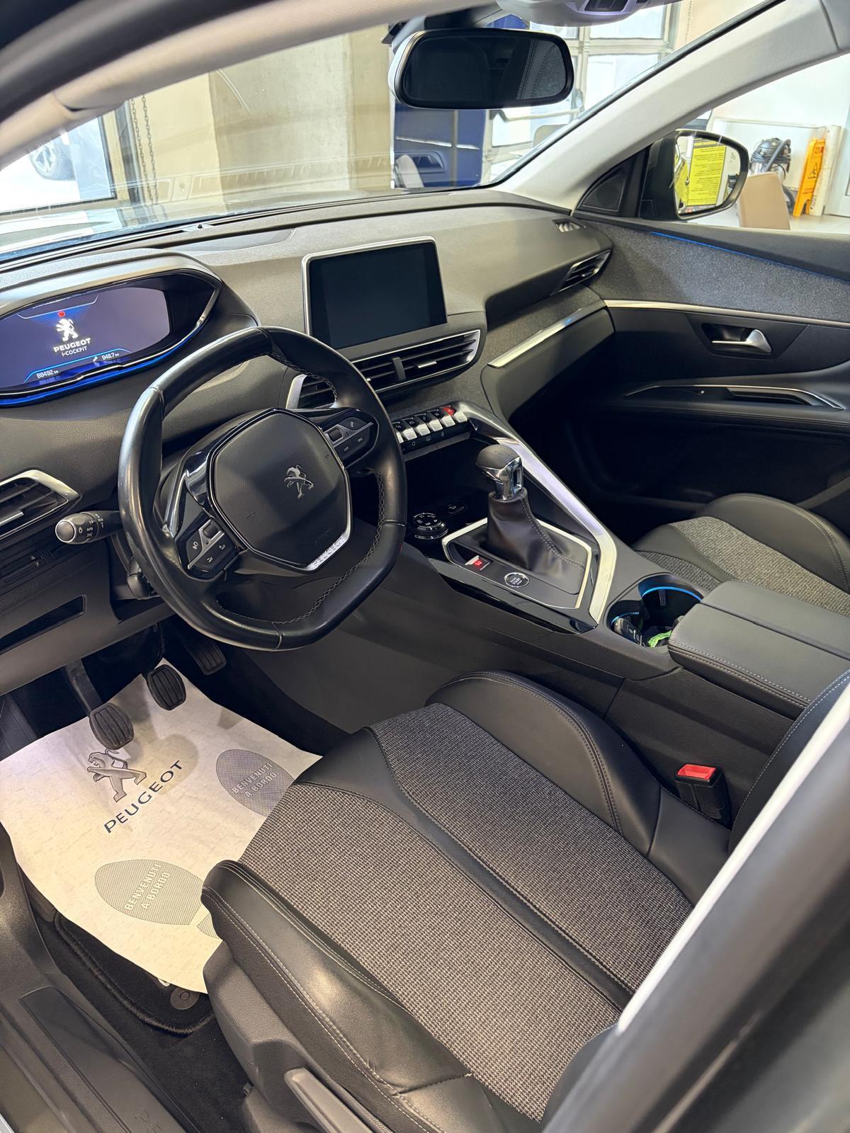 Peugeot 3008 PureTech Turbo 130 S&S Allure