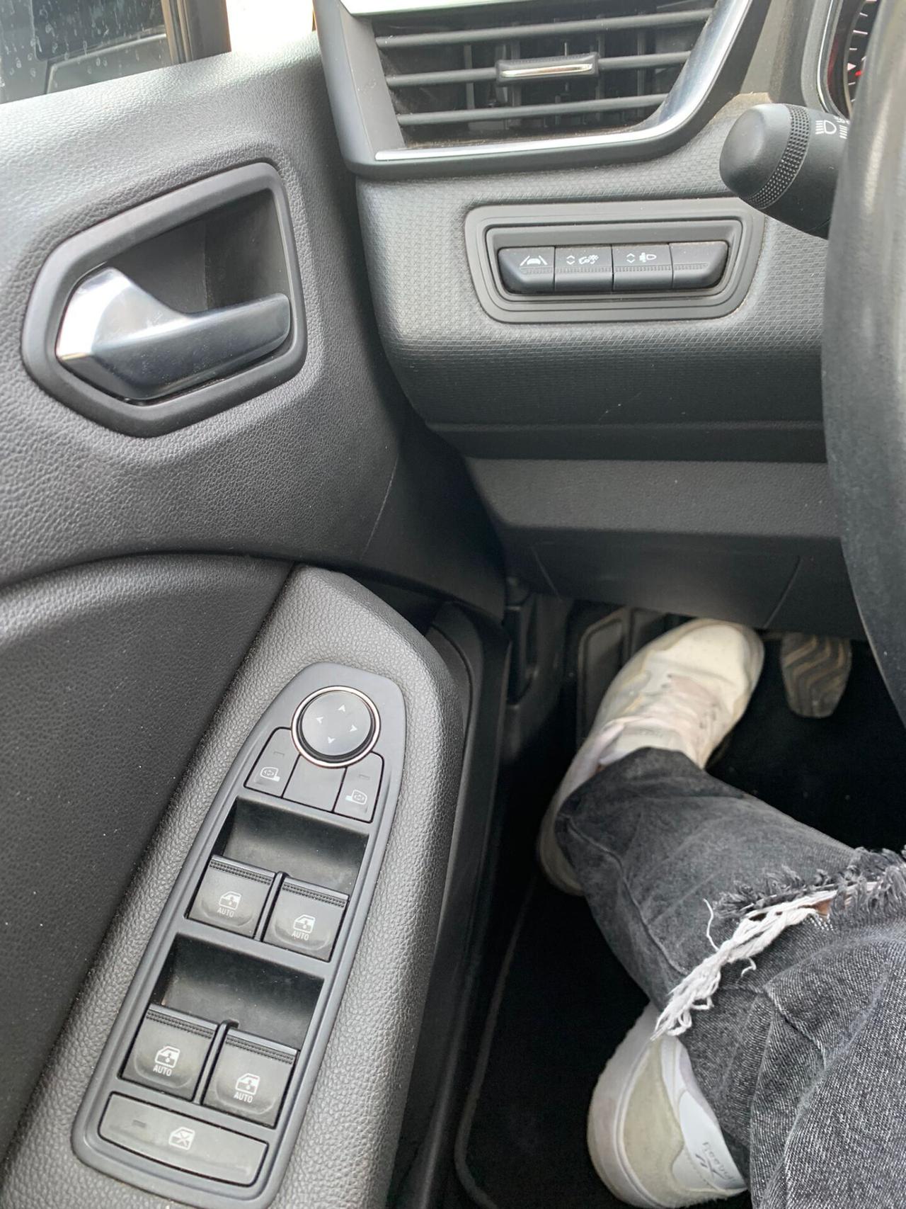 Renault Clio TCe 90 CV GARANZIA 12 MESI