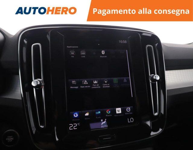 VOLVO XC40 T2 Geartronic Momentum Pro