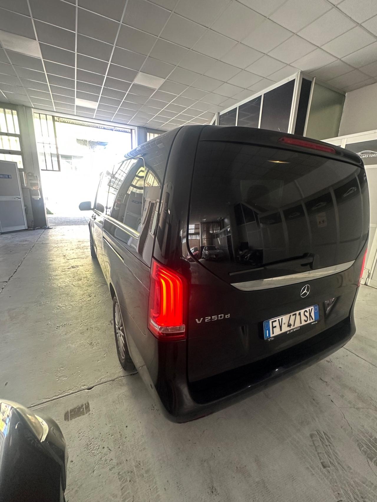 Mercedes-benz V 250 d Automatic Premium Extralong