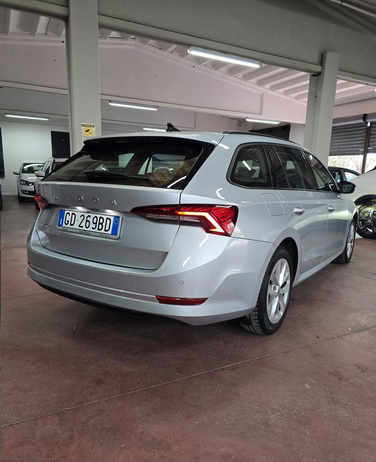 Skoda Octavia 2.0 TDI EVO station Wagon Executive