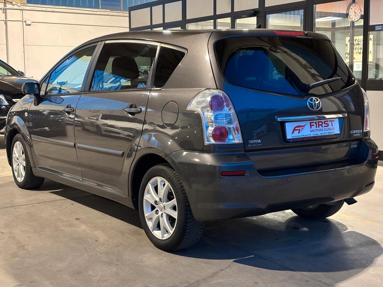 Toyota Corolla Verso 2.2 16V D-4D DPF MY'08 7pt