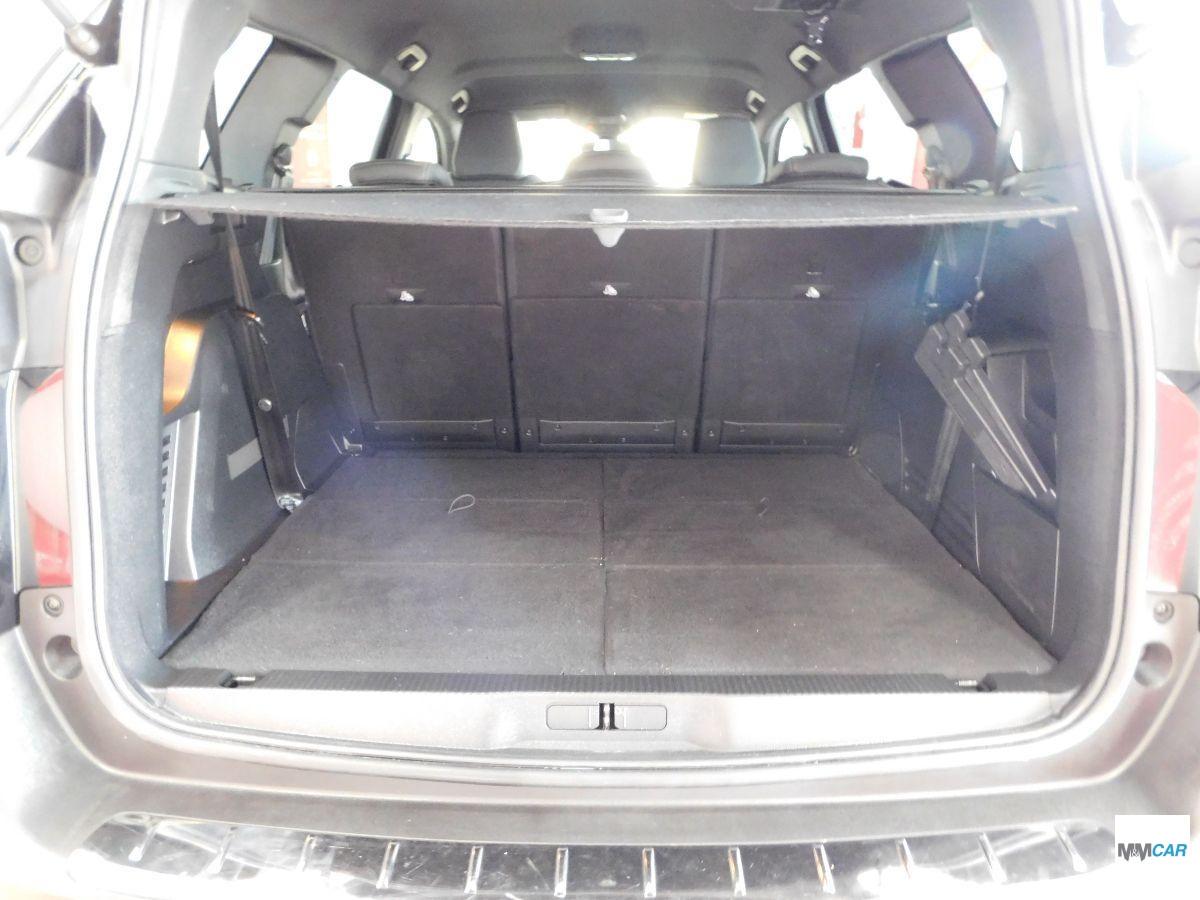 PEUGEOT - 5008 - BlueHDi 130 S&S EAT8 GT