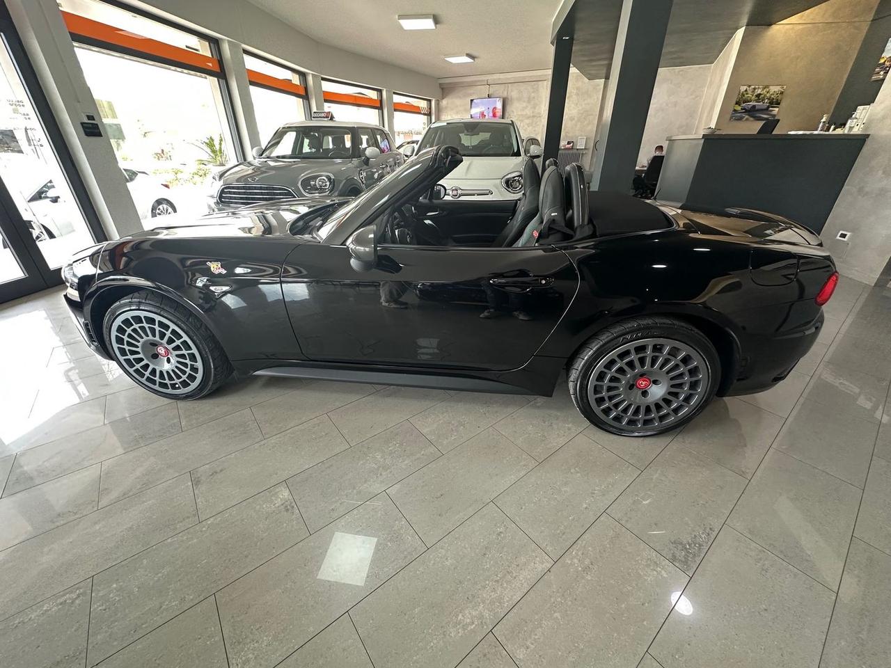 Abarth 124 Spider Scorpione 1.4 MultiAir Turbo #6333