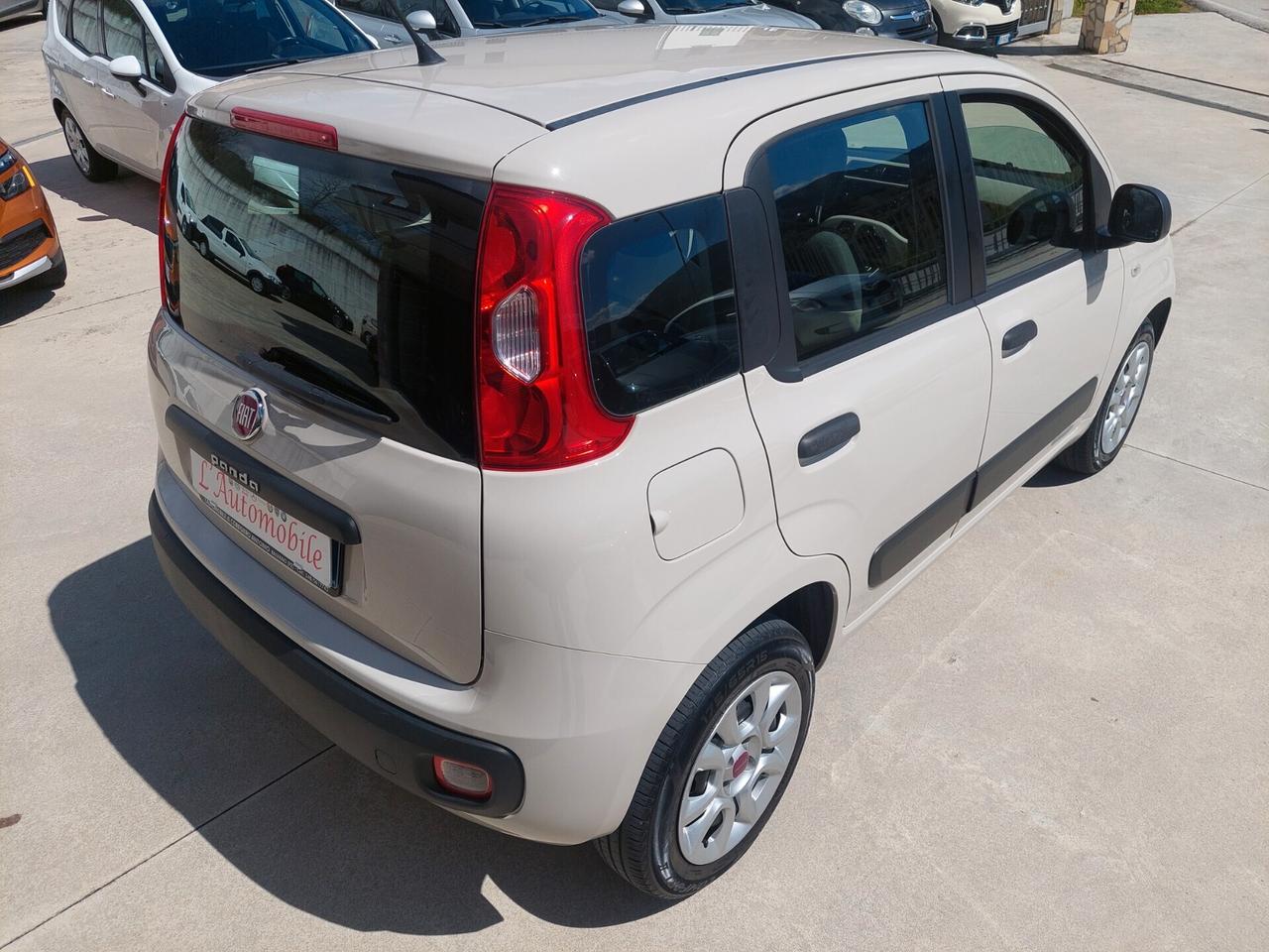 Fiat Panda 0.9 TwinAir Turbo Natural Power Lounge