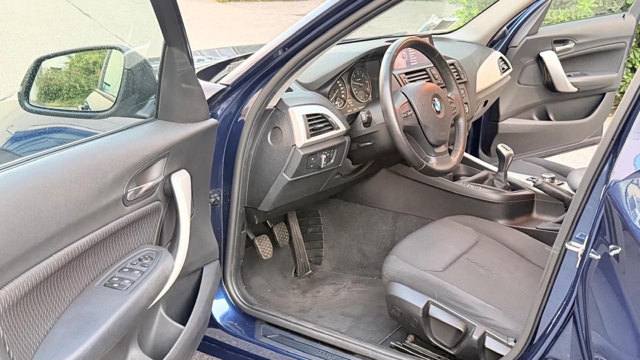 Bmw 116 116d 5p. Efficient Dynamics Urban