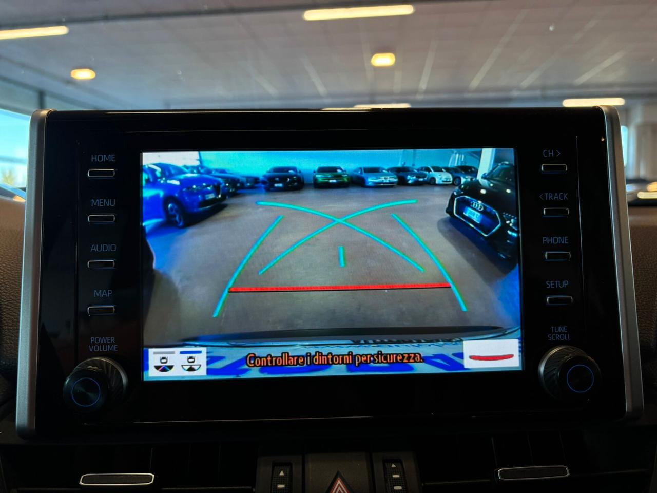 Toyota RAV 4 ACTIVE 2.5 HV E-CVT UNICO PR.