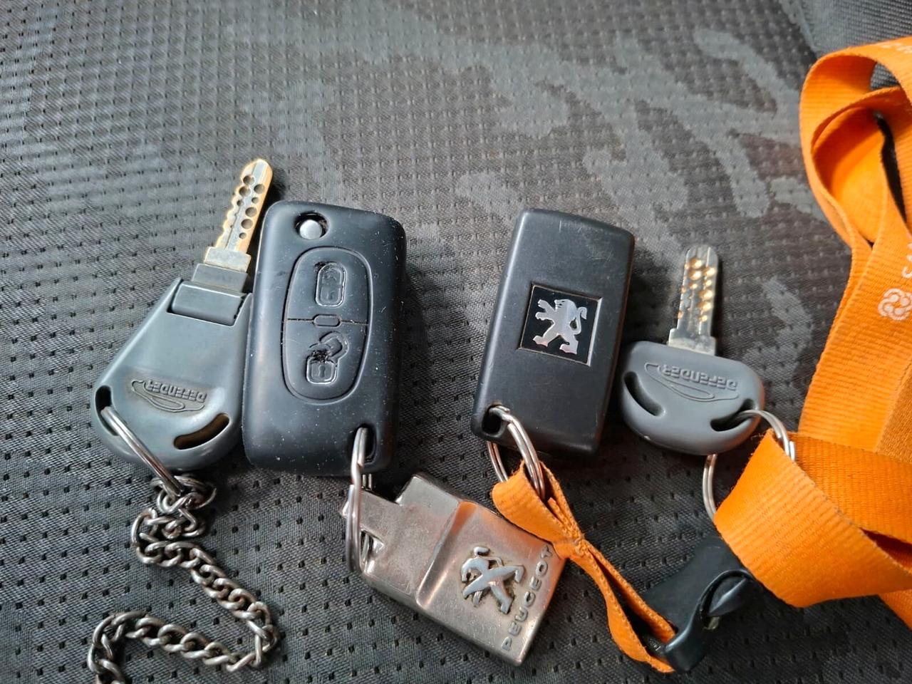 Peugeot 3008 1.6 HDi 110cv Business 2010