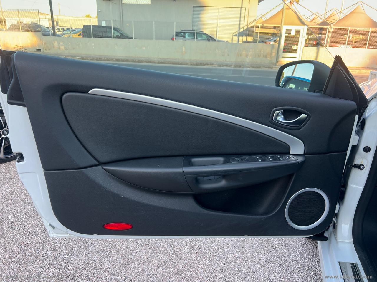 RENAULT Mégane C-C 1.9 dCi 130 CV Luxe