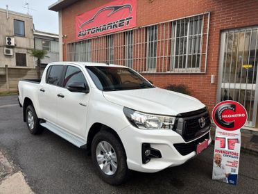 Toyota Hilux 2.4 D-4D A/T 4WD 4 porte Double Cab lounge