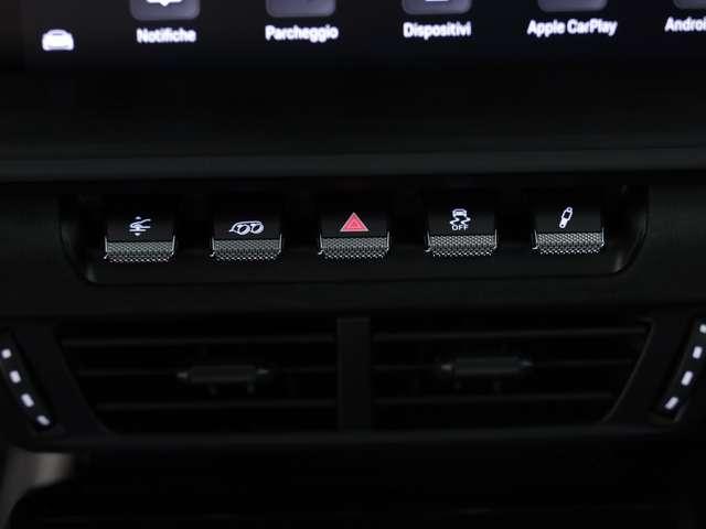 Porsche 992 coupe 3.6 carrera gts auto