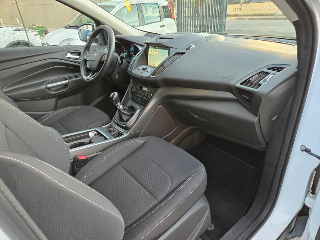 Ford Kuga 1.5 tdci Titanium s&s 2wd 120cv my18