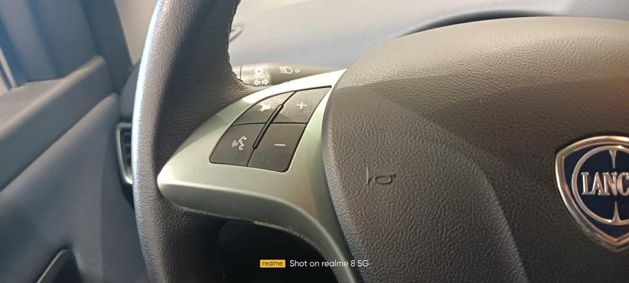 Lancia Ypsilon 1.0 FireFly 5 porte S&S Hybrid Platino