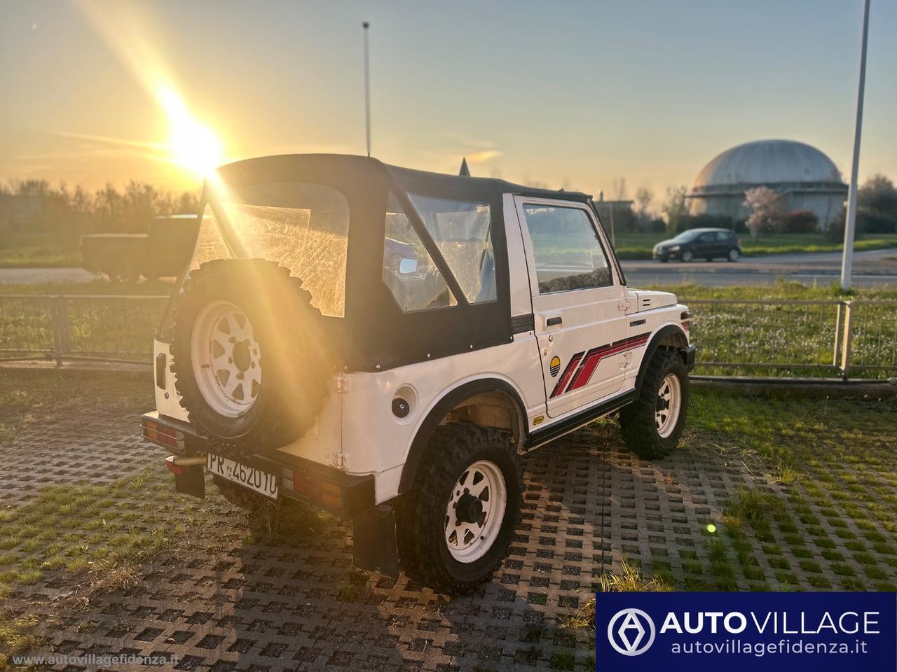 SUZUKI SJ410 Cabrio De Luxe