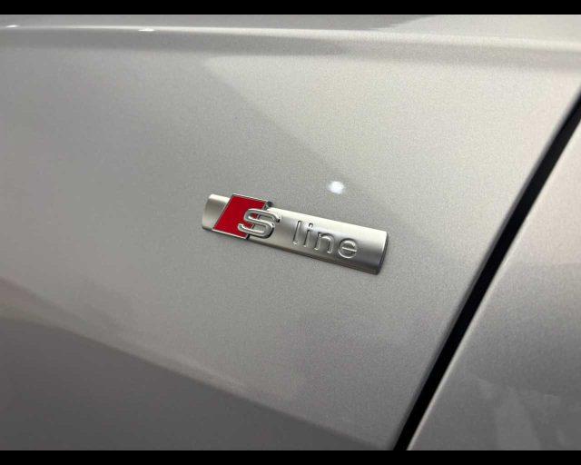 AUDI A6 Avant 40 2.0 TDI quattro ultra S tronic S line ed