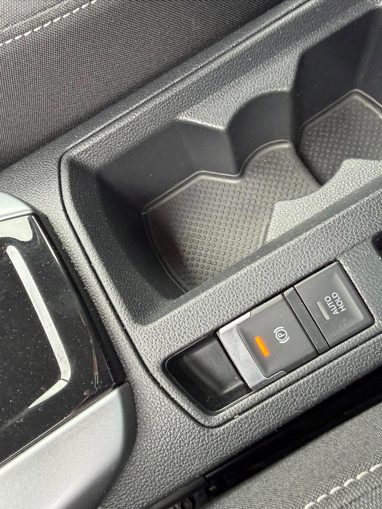 Volkswagen T-Roc 2.0 TDI 116CV 6M LED CARPLAY