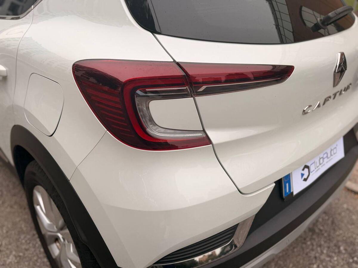 Renault Captur 1.6 E-Tech phev Intens 160cv auto my21
