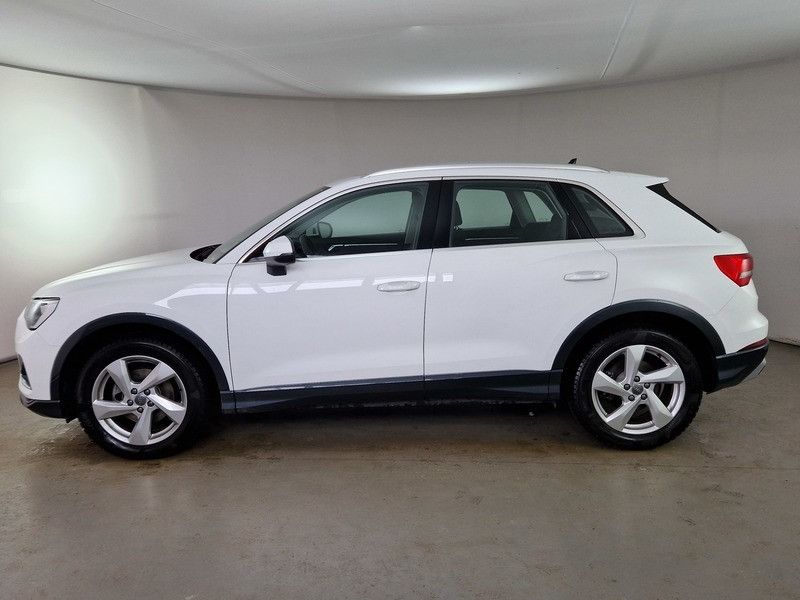 AUDI Q3 35 TDI S tronic Business Advanced