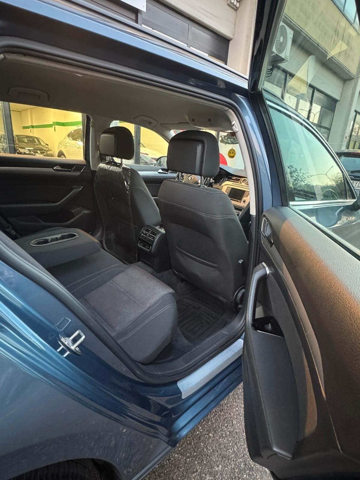 Volkswagen Passat Variant 2.0 TDI Executive BMT