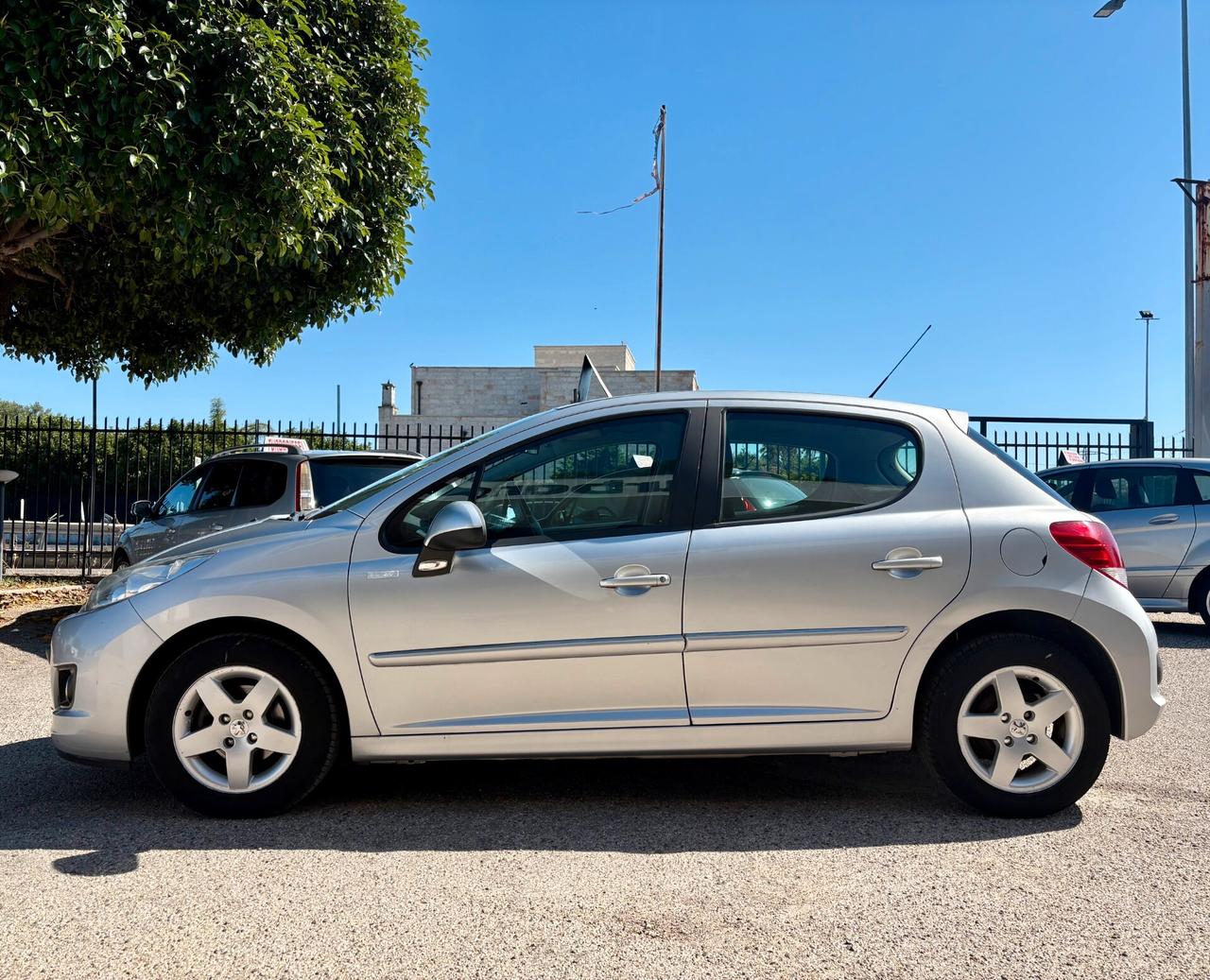 Peugeot 207 1.4 HDi 68CV 5p. X Line