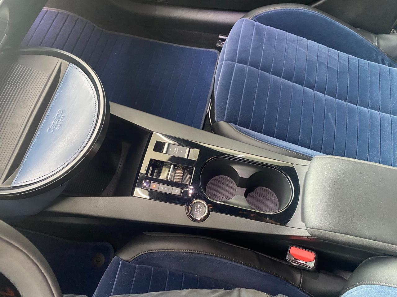 Lancia Ypsilon Hybrid e-DCT Edizione Cassina