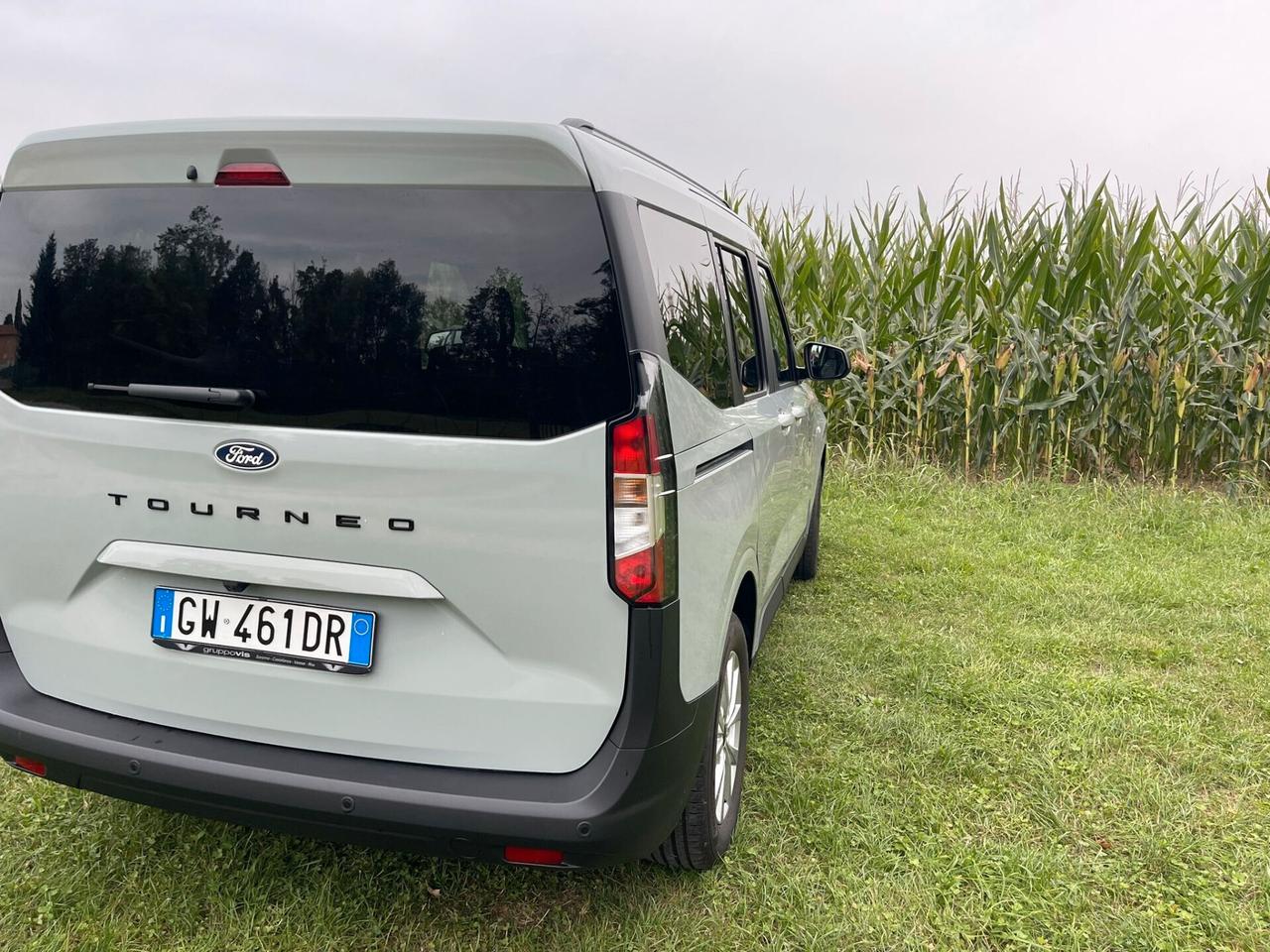 Ford Tourneo Courier Tourneo Courier 1.0 EcoBoost Titanium