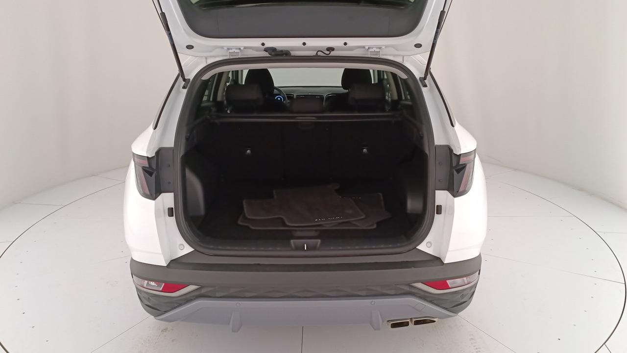 HYUNDAI Tucson III 2021 - Tucson 1.6 crdi 48V Xline 2WD