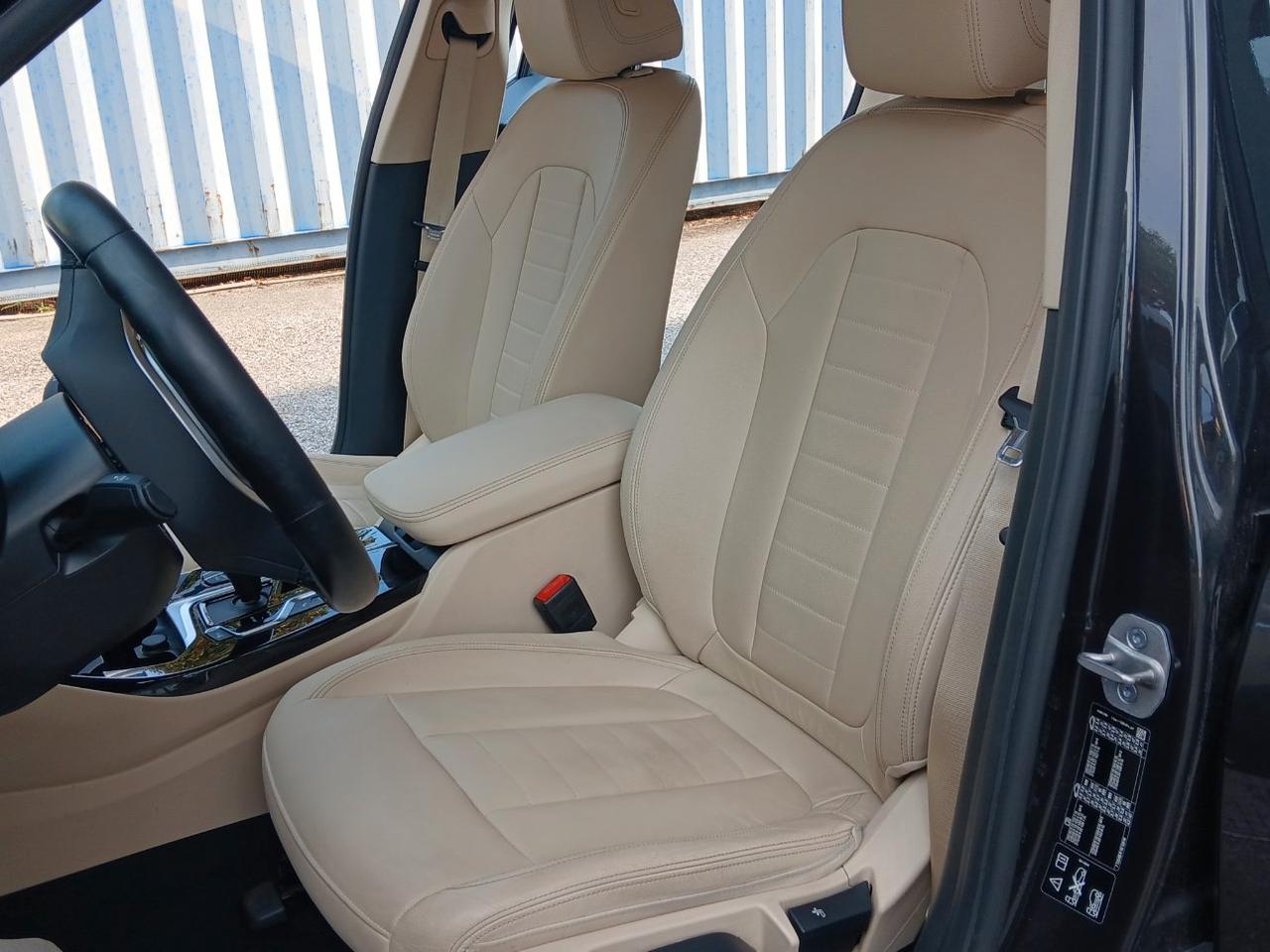 BMW X3 xdrive20i Luxury 184cv auto