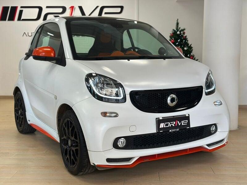 smart fortwo fortwo 90 0.9 Turbo twinamic Urbanrunner Passion