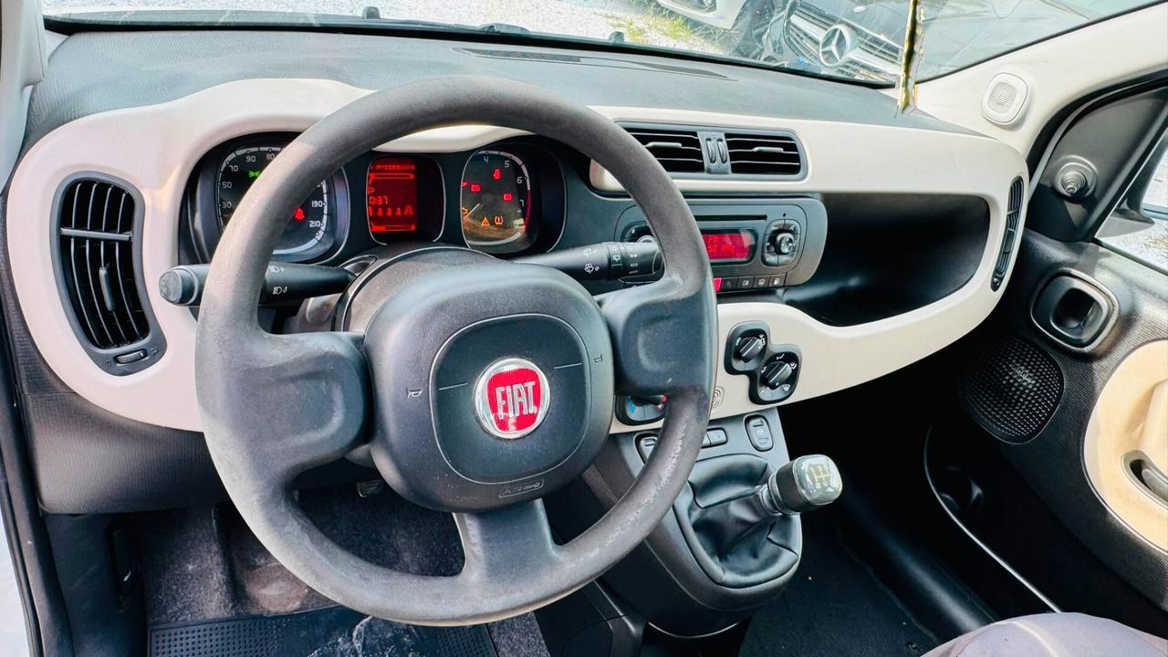 Fiat Panda 0.9 TwinAir Turbo Natural Power Lounge