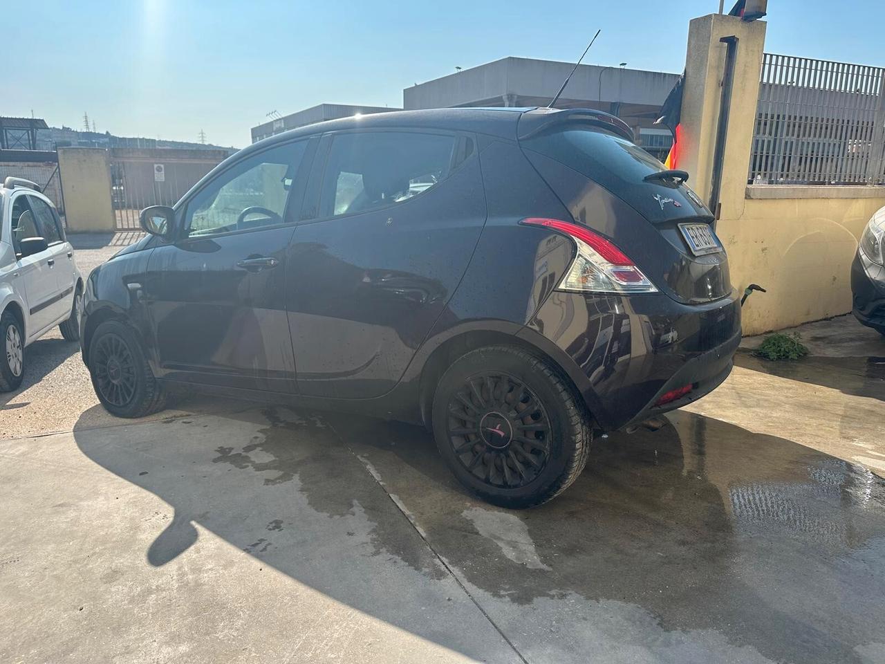 Lancia Ypsilon 1.3 DIESEL 120MILA KM